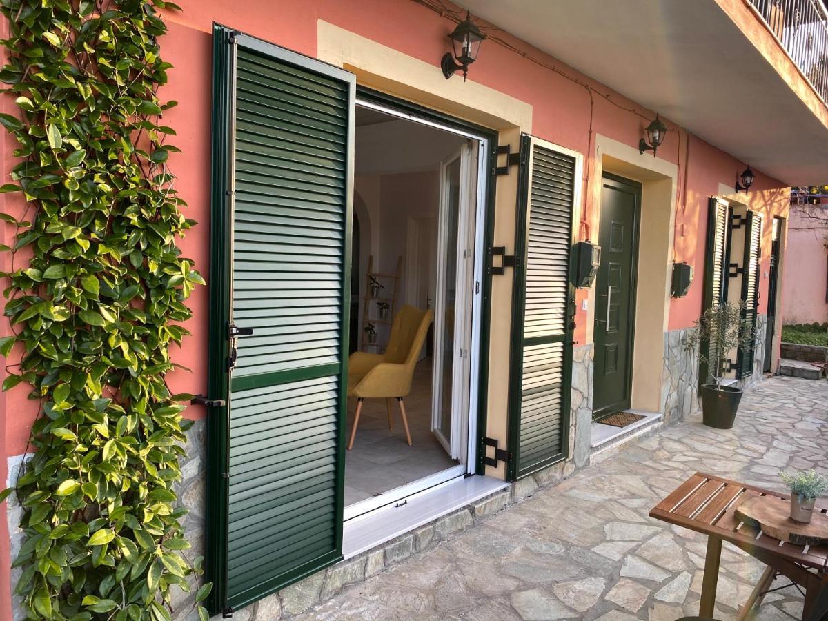Coralli Pentati 2 "Dimitris Apartments" Pentátion Exterior foto